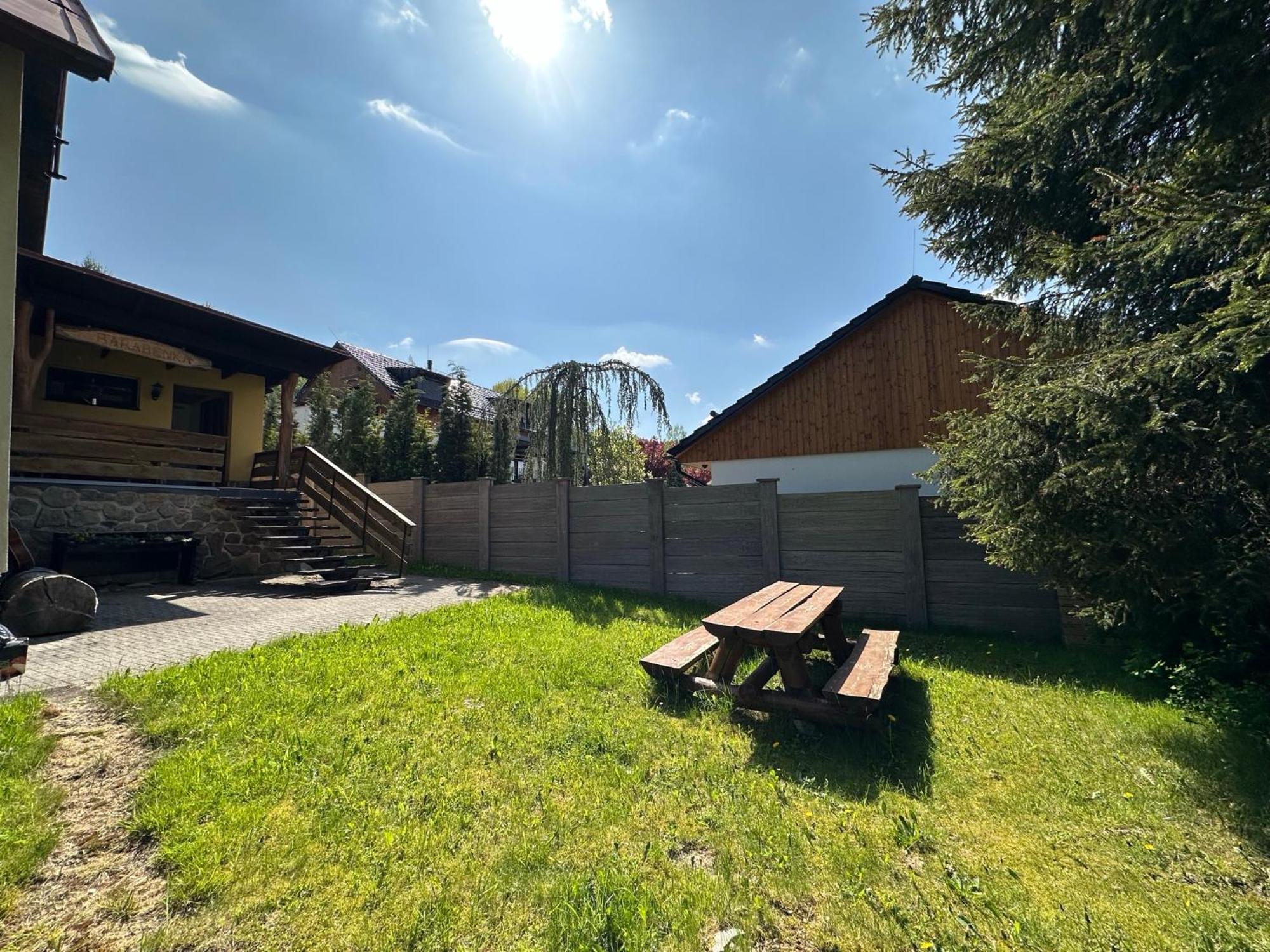 Apartman S Vyhledem Na Jezerni Stenu Železná Ruda Dış mekan fotoğraf